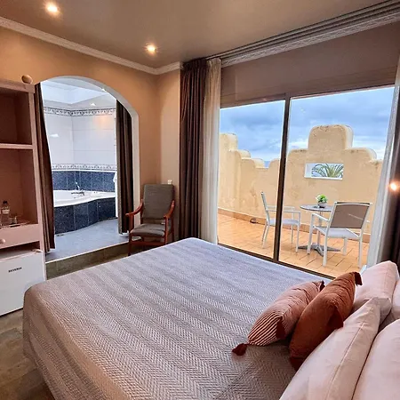 Celimar Hotel 3*